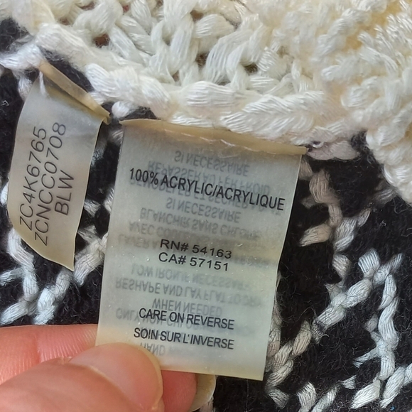 Calvin Klein Women's Black/Cream Cowl Neck Sweater Size M US - Picture 10 of 13